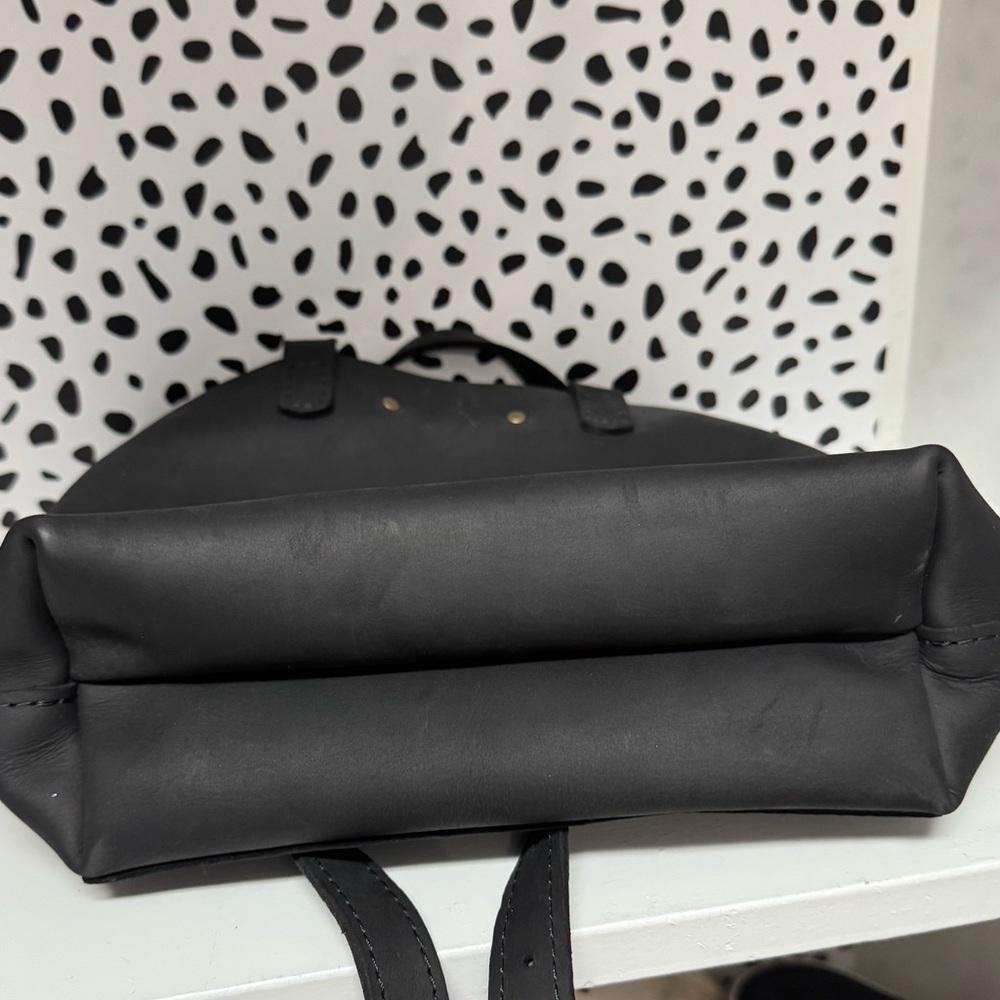 Portland Leather Goods Black Shadow Mini Cross Body Tote Bag - Picture 4 of 4